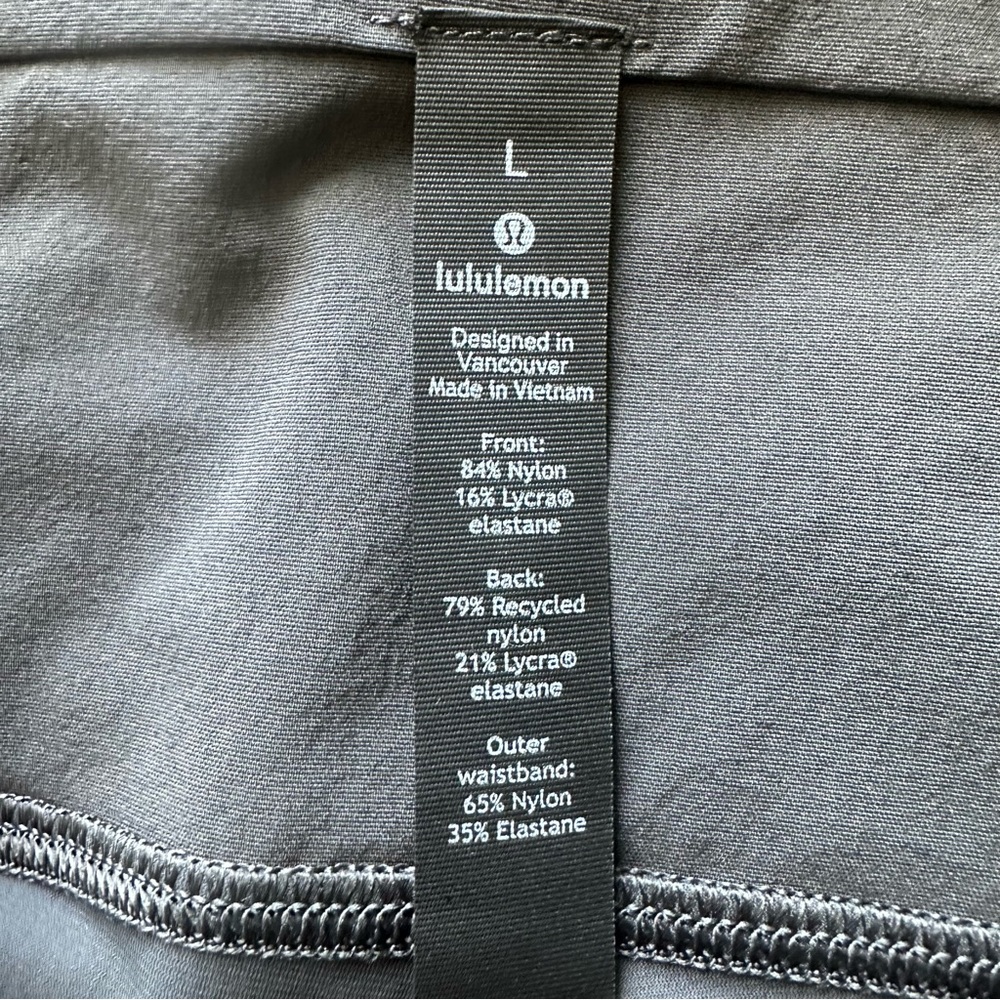 🐨Gray Lululemon Pants🐨 - Picture 8 of 10
